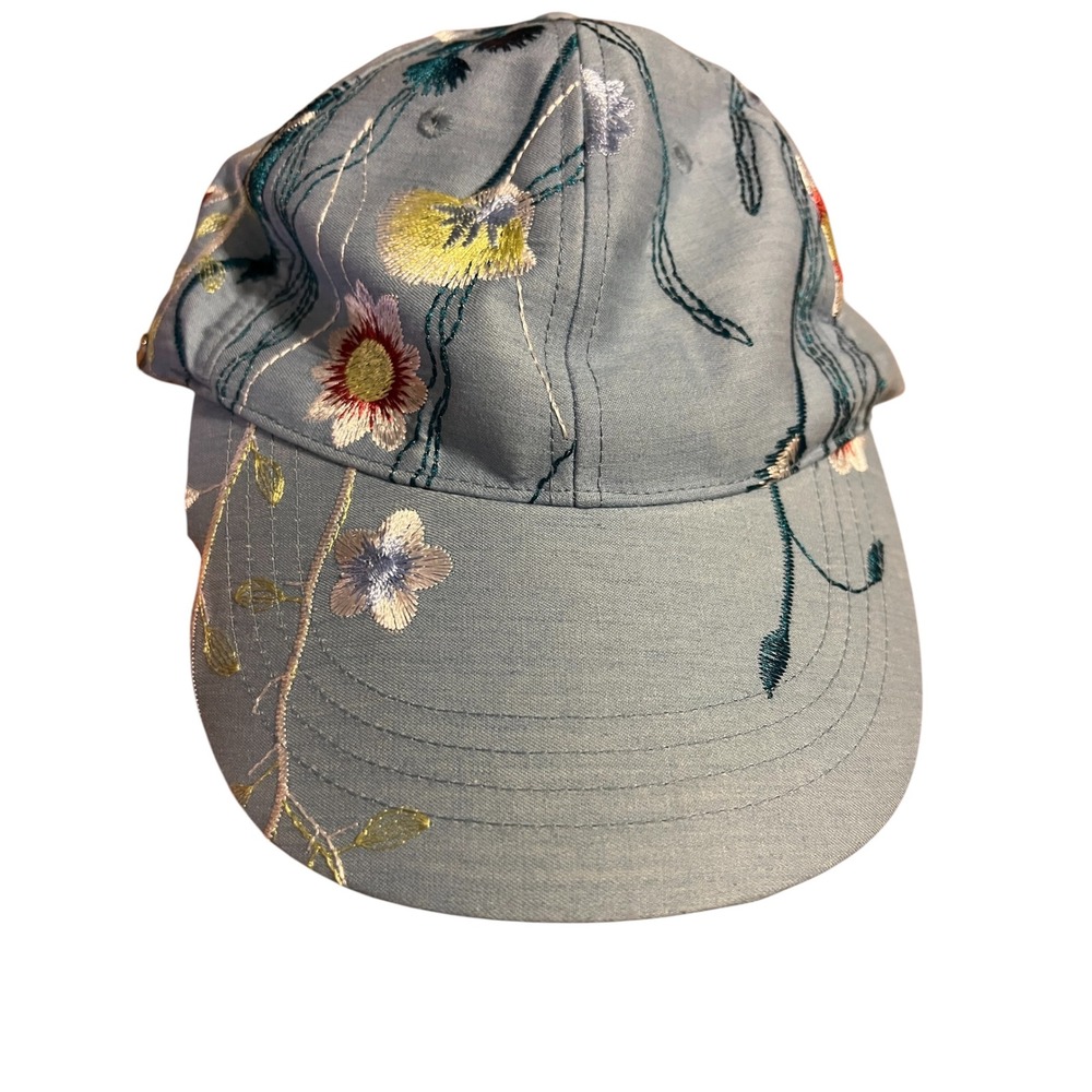 Steve Madden Women's Light Blue Floral Embroidered Baseball Cap - OS